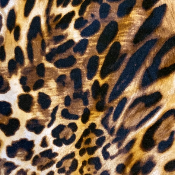 Leopard top - Picture 3 of 3